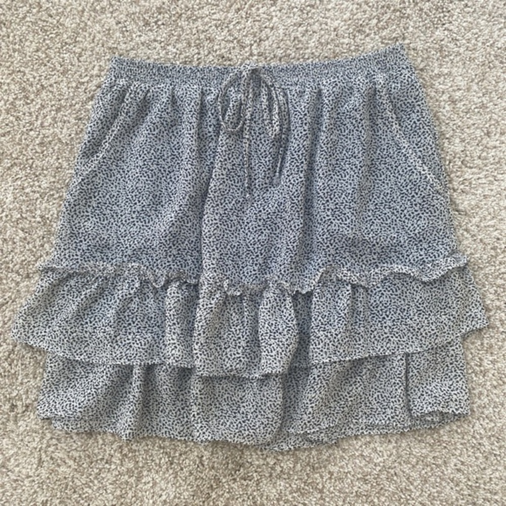 Buckle Sienna Sky skirt size medium